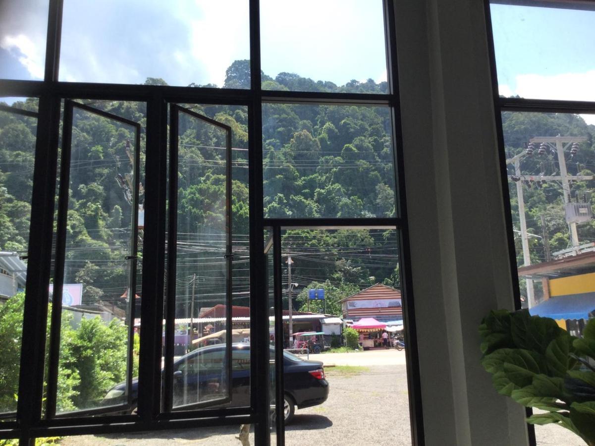 Wake Up @Lanta Hotel : Cafe Ko Lanta Eksteriør bilde